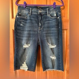 Judy Blue Distressed Bermudas